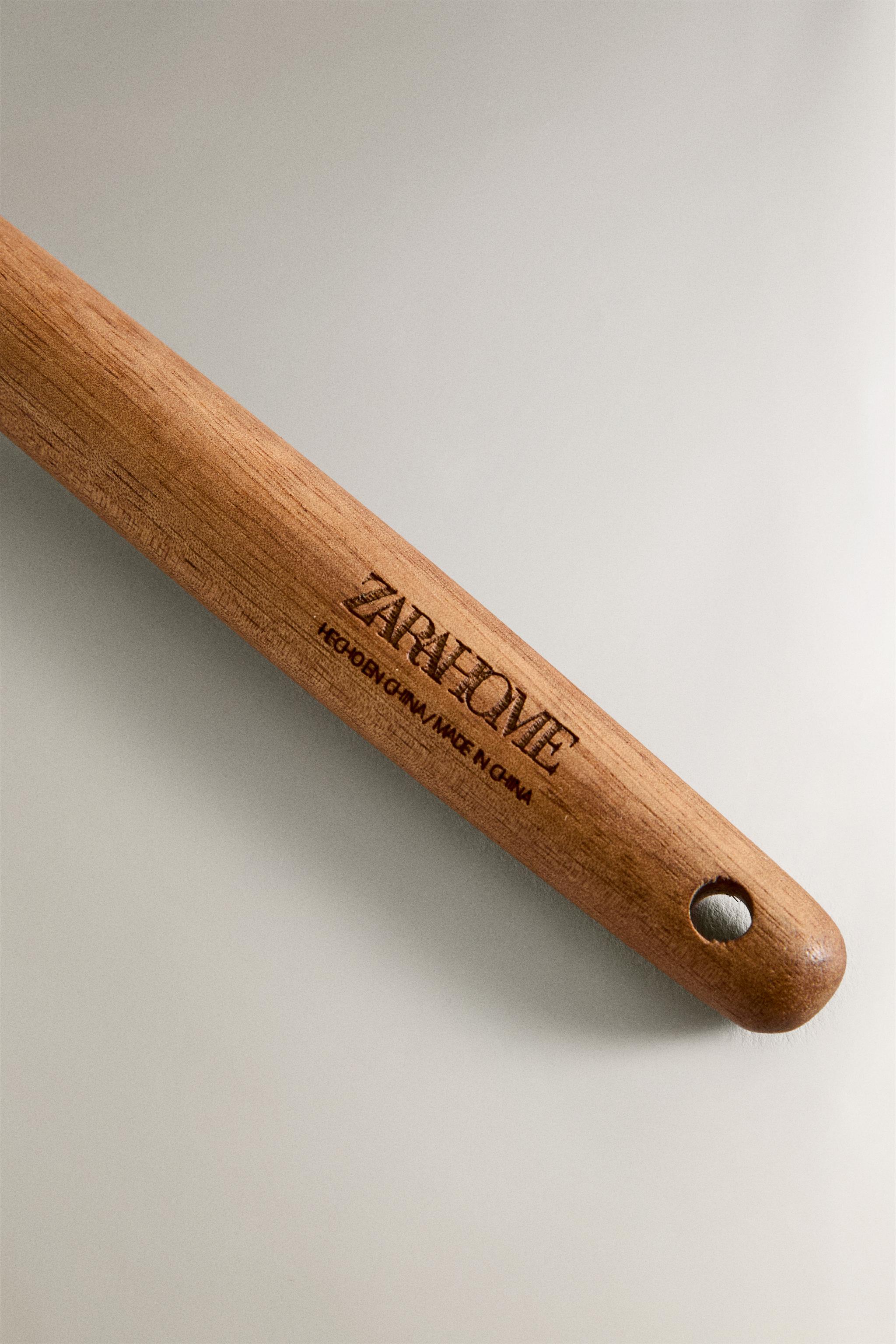 ÉCUMOIRE SILICONE BOIS